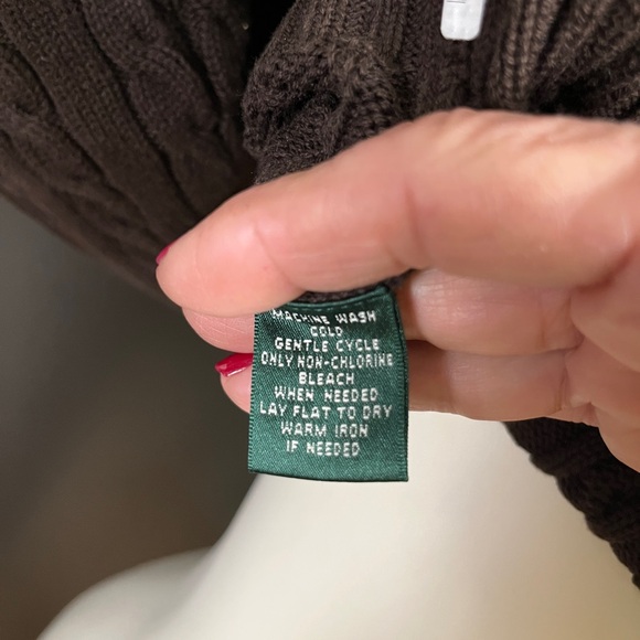 Ralph Lauren, Chocolate Brown Cableknit, Crew Neck Pullover Sweater Medium - Picture 8 of 9